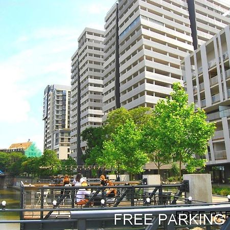 Two Towers Old Town Apartments-City Center-By The River-Observation Terrance On The Roof-Free Parking فروتسواف المظهر الخارجي الصورة