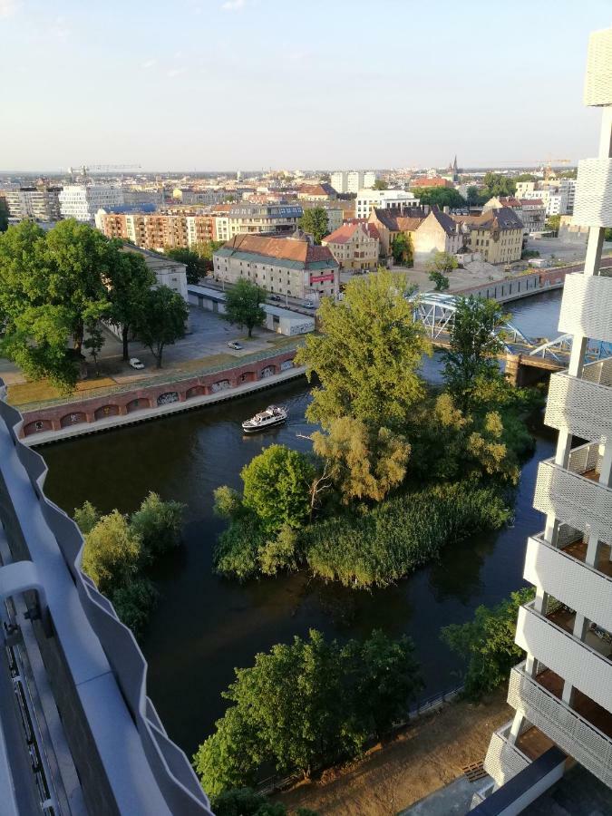 Two Towers Old Town Apartments-City Center-By The River-Observation Terrance On The Roof-Free Parking فروتسواف المظهر الخارجي الصورة